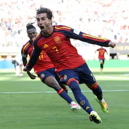 Spanje kroont zich tot wereldkampioen na goal in verlenging tegen Argentinië