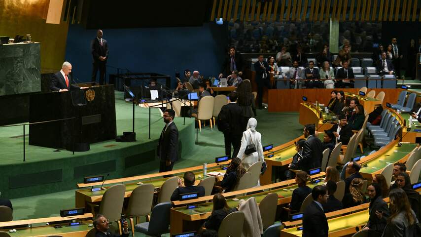 Foto bij VN-zaal stroomt leeg bij start speech Netanyahu: 'Jullie zijn morele lafaards'