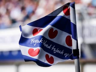 Friesland vervangt verkeersborden door variant met Friese tekst