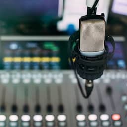 New radio station TalkRadio reads news 24 hours a day using AI