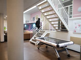 Jongeren verblijven vaak onnodig lang in gesloten jeugdzorg