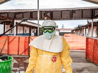 Vijf mensen in quarantaine na ebolabesmetting Franse arts