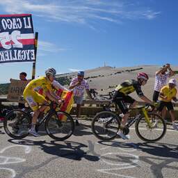 NU+ | Pogacar pakt ook op Ventoux tijd op Vingegaard: 'Ik ben geen Superman'