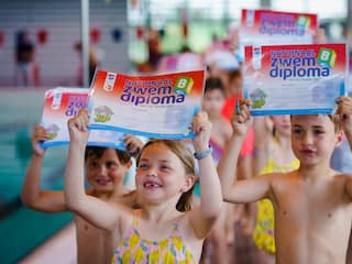 Controle coronapas zwemouders legt bloot: instanties fluiten elkaar niet terug