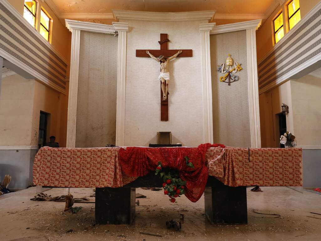 Dodental door aanslag op kerk in Nigeria bijgesteld naar ruim twintig