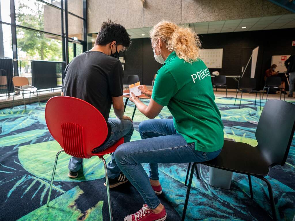 Na prik kans op ziekenhuisopname 20 keer kleiner, kans op ic 33 keer kleiner