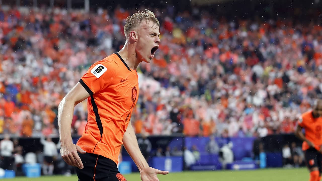 Scorende Van Hecke evenaart zijn oom Jan Poortvliet in Oranje: 'Hij leeft erg mee'