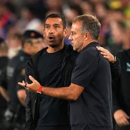 Van Bronckhorst én Flick genieten van lef Feyenoord: 'Ze horen thuis in CL'