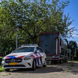 Vrouw (65) dood gevonden in Middenbeemster, man (29) aangehouden