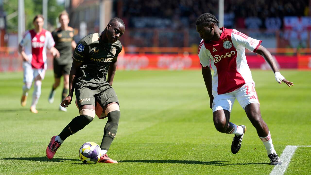 Live play-offs | Ajax ontsnapt aan snelle achterstand tegen FC Utrecht
