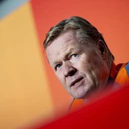 Koeman is onder de indruk van Valente en vergelijkt Kees Smit met Pedri