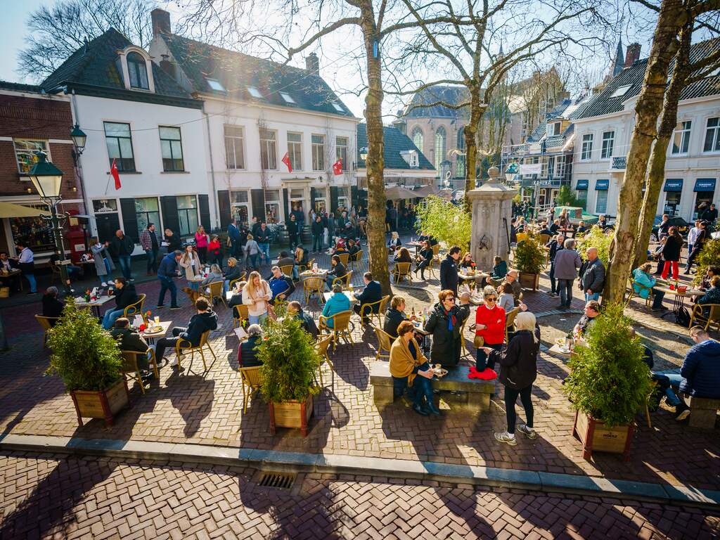 ginnekenmarkt breda horeca terras