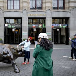 AEX hits another new closing record thanks to chip stocks and falling oil prices