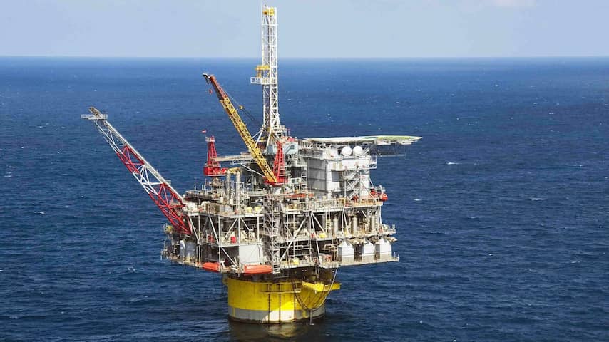 Shell mag vanwege Russische invasie toch boren naar gas in Noordzee ...