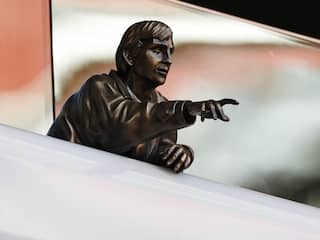 Legends Ajax en FC Barcelona eren Johan Cruijff met wedstrijd in Amsterdam