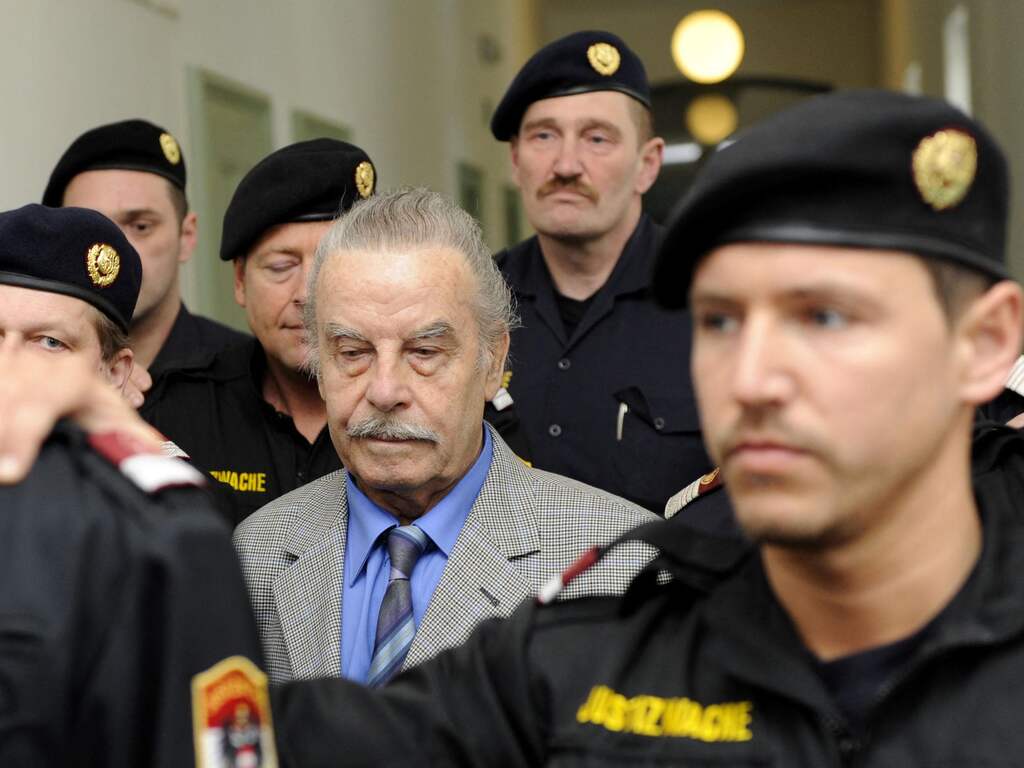 Oostenrijkse verkrachter Josef Fritzl mag toch niet naar een normale gevangenis