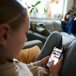 NU+ | Ouders pleiten voor socialemediaverbod in Nederland: 'Hoe eerder, hoe beter'