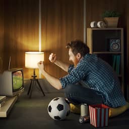 Italian police bust three illegal streaming networks just before World Cup