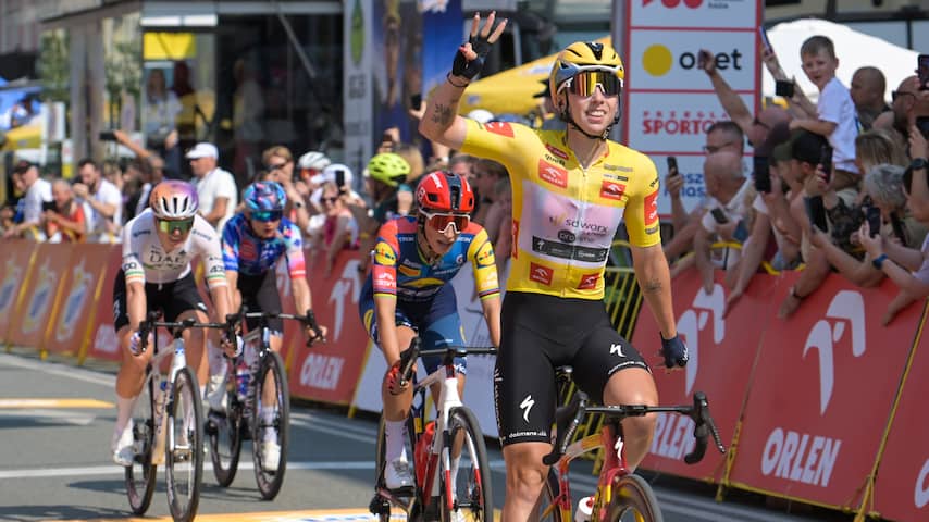 Wiebes klaar voor Tour de France na dominante eindzege in Ronde van Polen