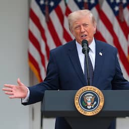 Wispelturige Trump ziet binnen dag alweer af van heffing in Straat van Hormuz