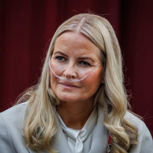 Illustratie bij: Noorse koningin Mette-Marit kort in ziekenhuis na problemen door longoperatie
