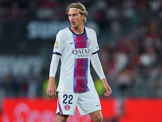Spaanse WK-held Ferran Torres voorkomt nederlaag PSG bij debuut Mika Godts