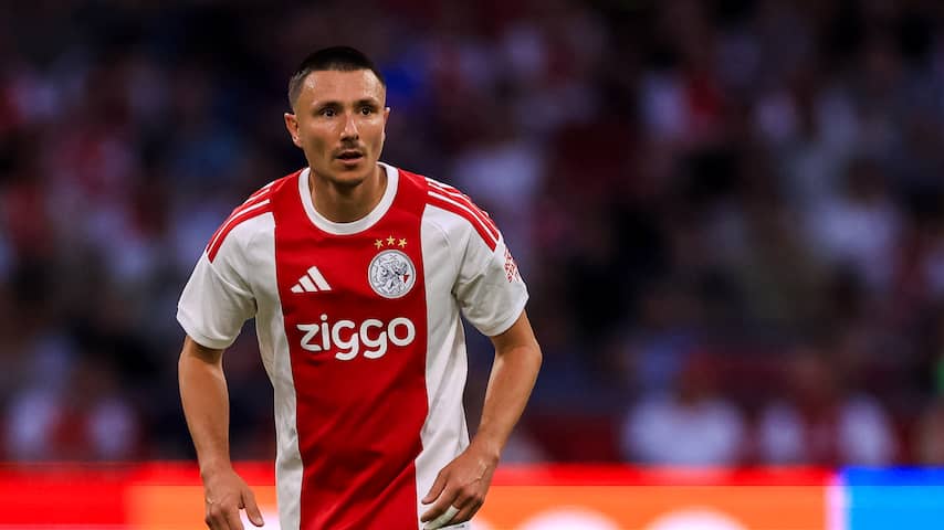 Ajax mist Berghuis in Ierland wegens privéomstandigheden, Godts wel mee