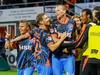 Veerman blinkt uit met vier goals en hakje in Volendam, MVV pakt clubrecord