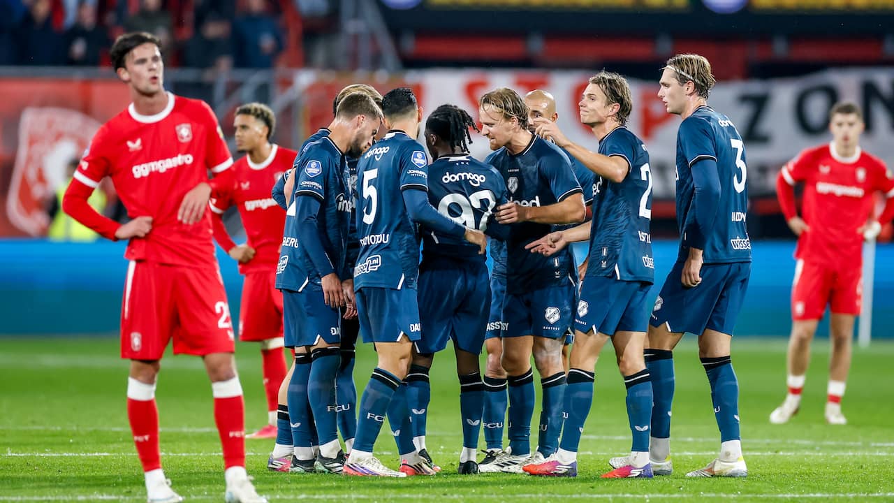 FC Utrecht beëindigt fraaie reeks FC Twente, NEC redt punt tegen Fortuna Sittard