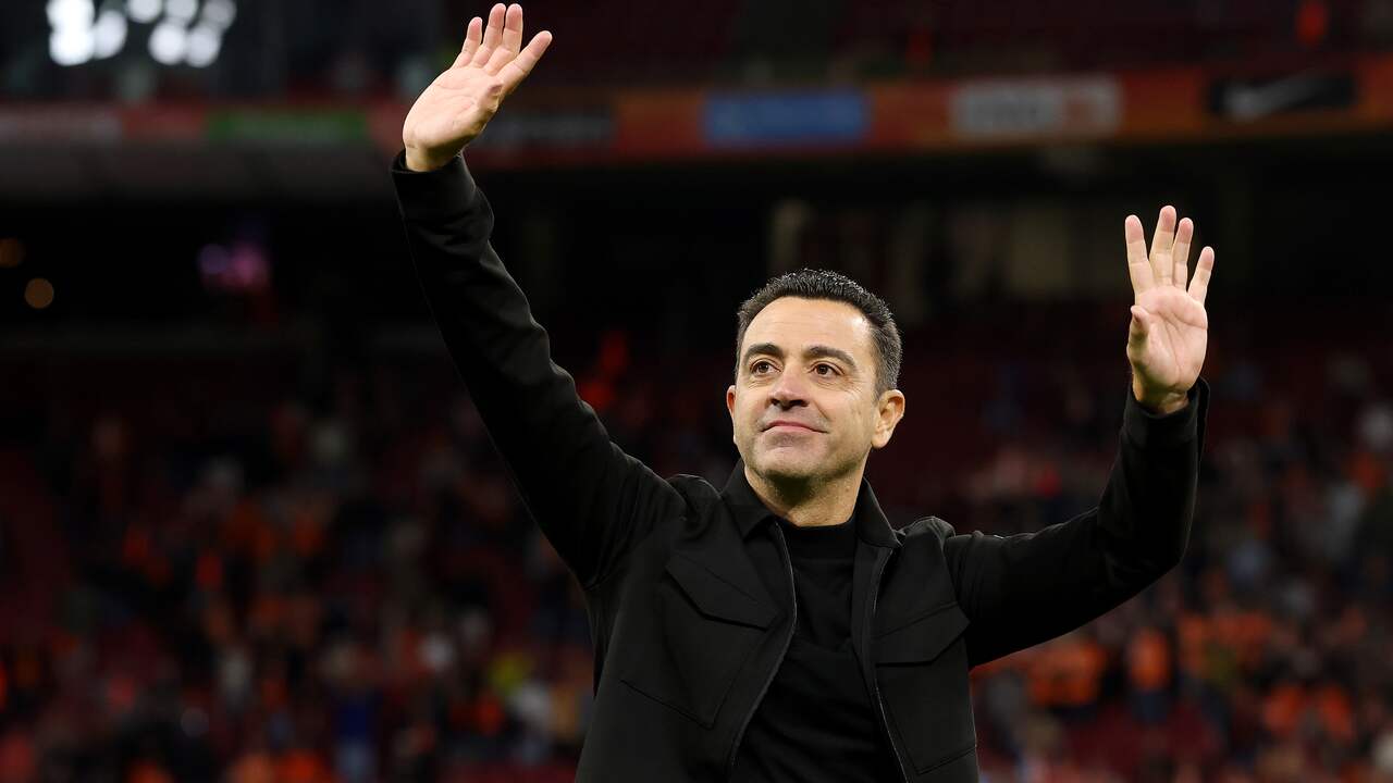 Foto bij Xavi dankbaar en trots na Oranjedebuut: 'We waren beter dan Duitsland'