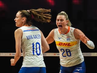 Volleybalsters knokken zich bij start EK naar moeizame zege op Roemenië