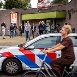 Tweede gewonde agent Overasselt uit ziekenhuis, politie wil dat jagers wegblijven