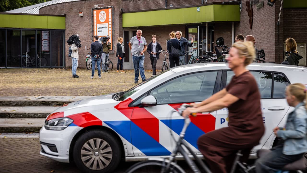 Tweede gewonde agent Overasselt uit ziekenhuis, politie wil dat jagers wegblijven