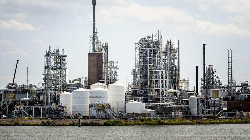 Foto bij Eerste verbod lijkt te werken: minder mensen met te veel chemicaliën in bloed