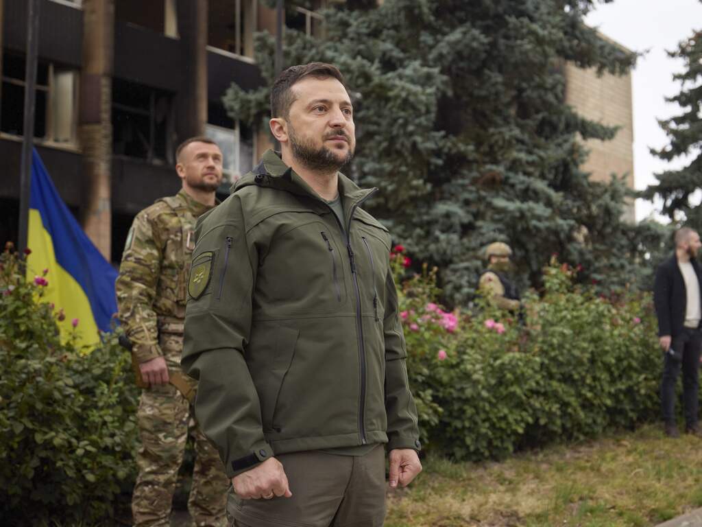 President Zelensky betrokken bij verkeersongeluk, geen ernstige verwondingen