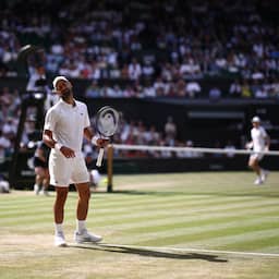 Live Wimbledon | Sinner pakt leiding in halve finale tegen Djokovic