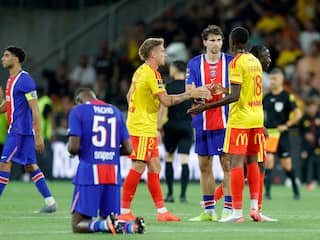 Paris Saint-Germain grijpt naast Franse supercup door verlies tegen tiental Lens