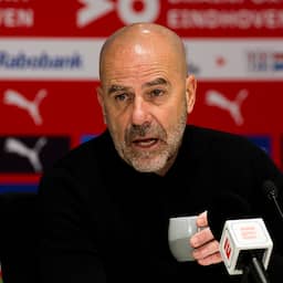 PSV-coach Bosz hoopt dat Ajax Klassieker wint: 'Maar moet oppassen wat ik zeg'