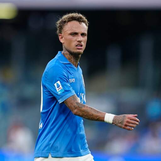 Illustratie bij: Noa Lang mist CL-kraker met Napoli vanwege disciplinaire straf: 'Onjuist gedrag'