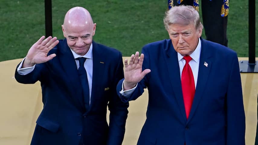 Trump neemt het op voor FIFA-voorzitter Infantino: 'Hij is fantastisch'