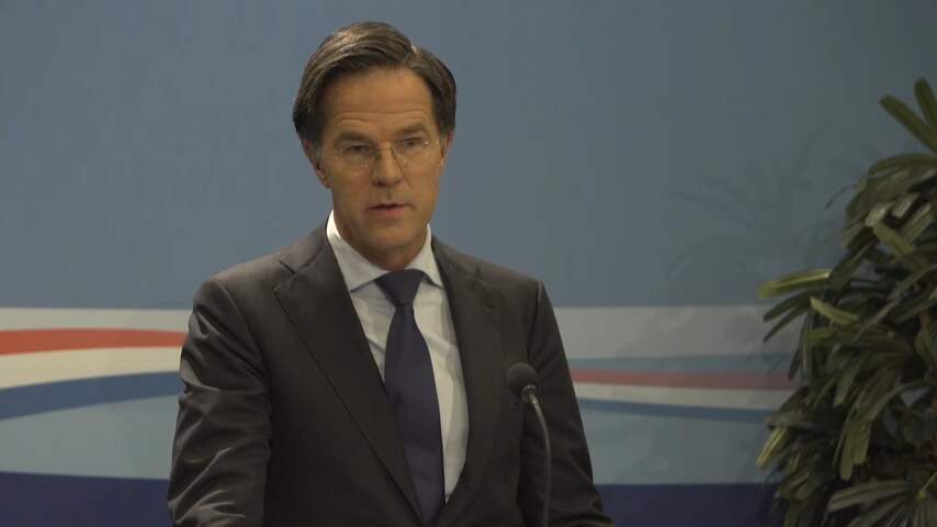 Rutte over winterweer: 'Val alsjeblieft niet tijdens het schaatsen'