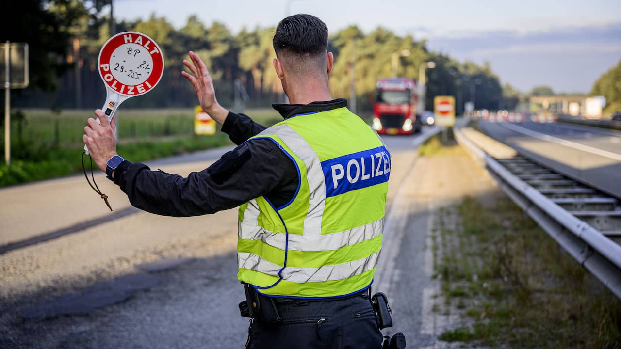 Opnieuw dode door ongeluk op A1 tijdens file en grenscontroles bij Duitse grens