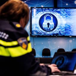 Politie neemt bij 9 verdachten beelden in beslag in onderzoek naar kinderporno