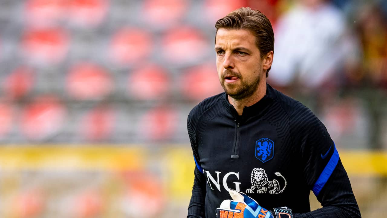 Tim Kroum Keeperstrainer Hoek: 'Tim Krul wilde zelf niet mee met Oranje naar WK ...
