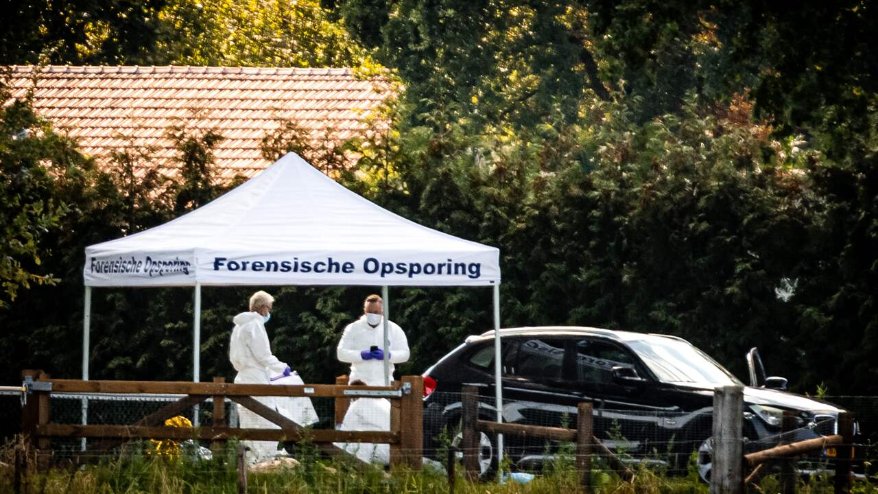Foto bij Livestream | Kijk hier live naar de persconferentie over de schietpartij in Overasselt