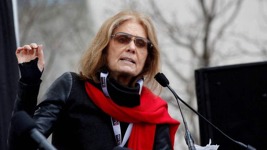 Foto bij Feminist en journalist Gloria Steinem (92) overleden