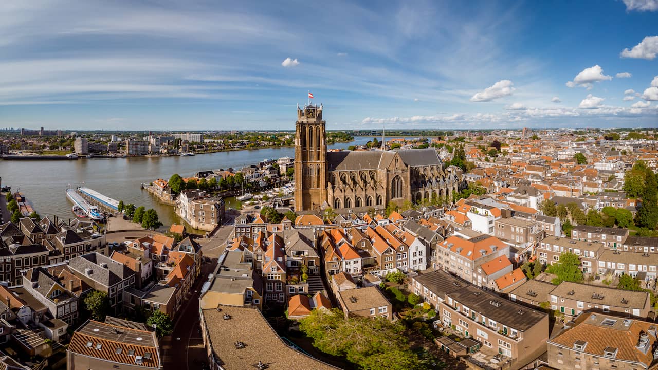 Lichamen uit heimelijk geruimde graven in Dordrecht moeten terug