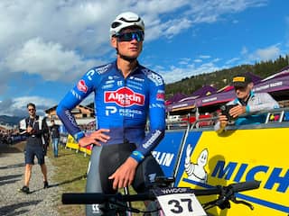Van der Poel eindigt week voor WK als tiende bij rentree op mountainbike