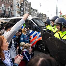 Nog 31 Gaza-demonstranten vast in Amsterdam, enkelen komen voor rechter