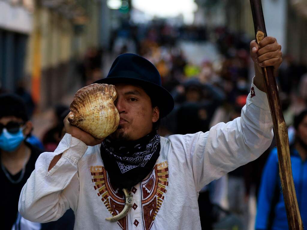President van Ecuador roept noodtoestand uit vanwege brandstofprotesten